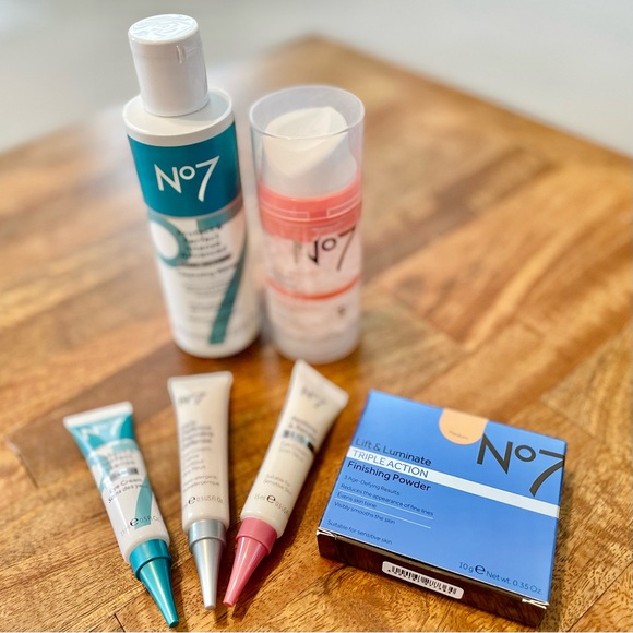 No7 Skincare 6 Pc Set No7 Face Eye Creams Powder Protect Perfect